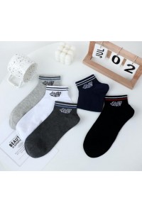 SET SOSETE BARBATI SCURTE, 10 PERECHI ,MODEL SIMPLU BANDA CU "HELLO"